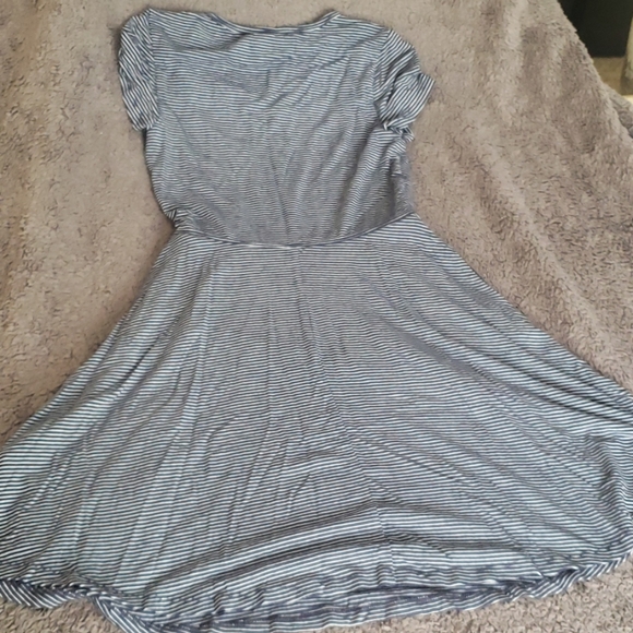 Abercrombie Dress - Picture 3 of 3